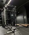 KRYPTON SPORT XF-405 PRO SMITH MACHINE, Wielofunkcyjny atlas treningowy z 3 wyciągami po 120 kg